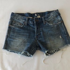 H&M Cut Off Jeans